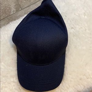 Lululemon yoga hat